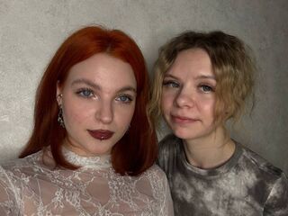 JulianaAndEaste's Live dildo cam Profile Image